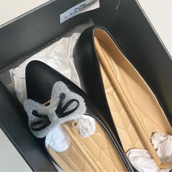 NIB Coach Black Leather Pointed Toe Bow Annabel Ballet Flats Size 7.5 B - Picture 3 of 6